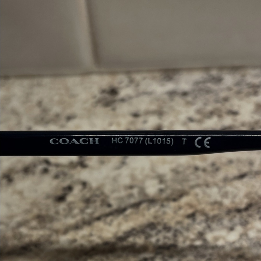Coach Horse And Carriage Pilot Sunglasses in Silver/Navy Style No 7077 - Picture 7 of 8